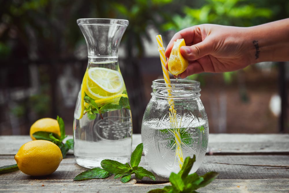 Benefits of drinking lemon water
